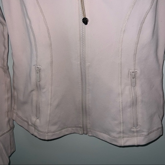 LuluLemon Define Jacket - Picture 3 of 9